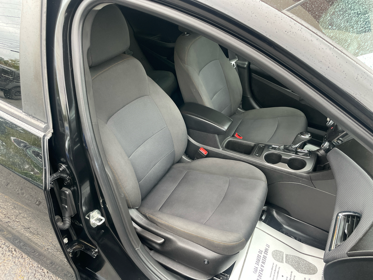 2019 Chevrolet Cruze LS photo 25