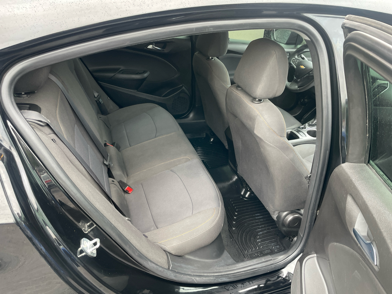 2019 Chevrolet Cruze LS photo 27