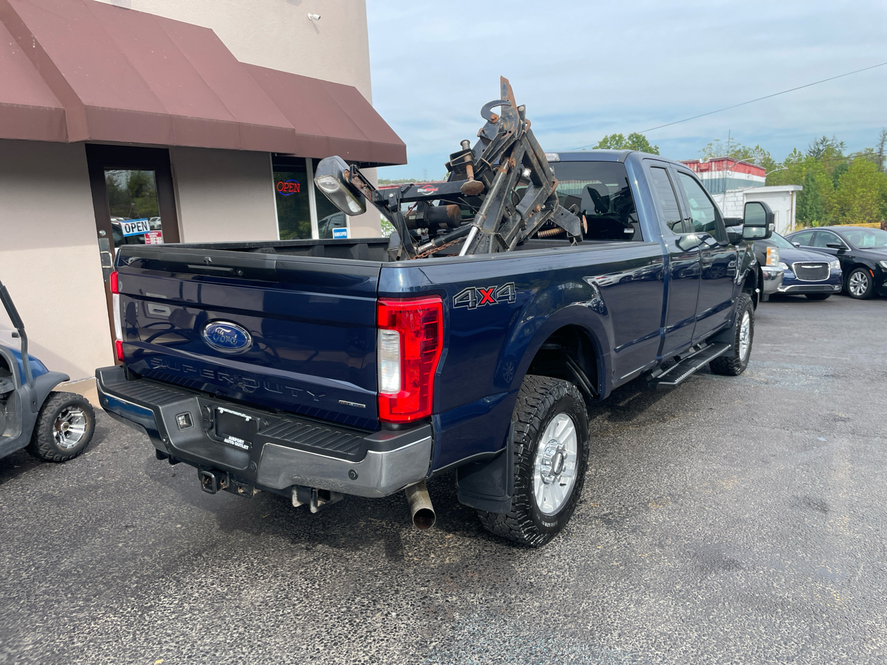 2019 Ford F-350 XLT photo 7