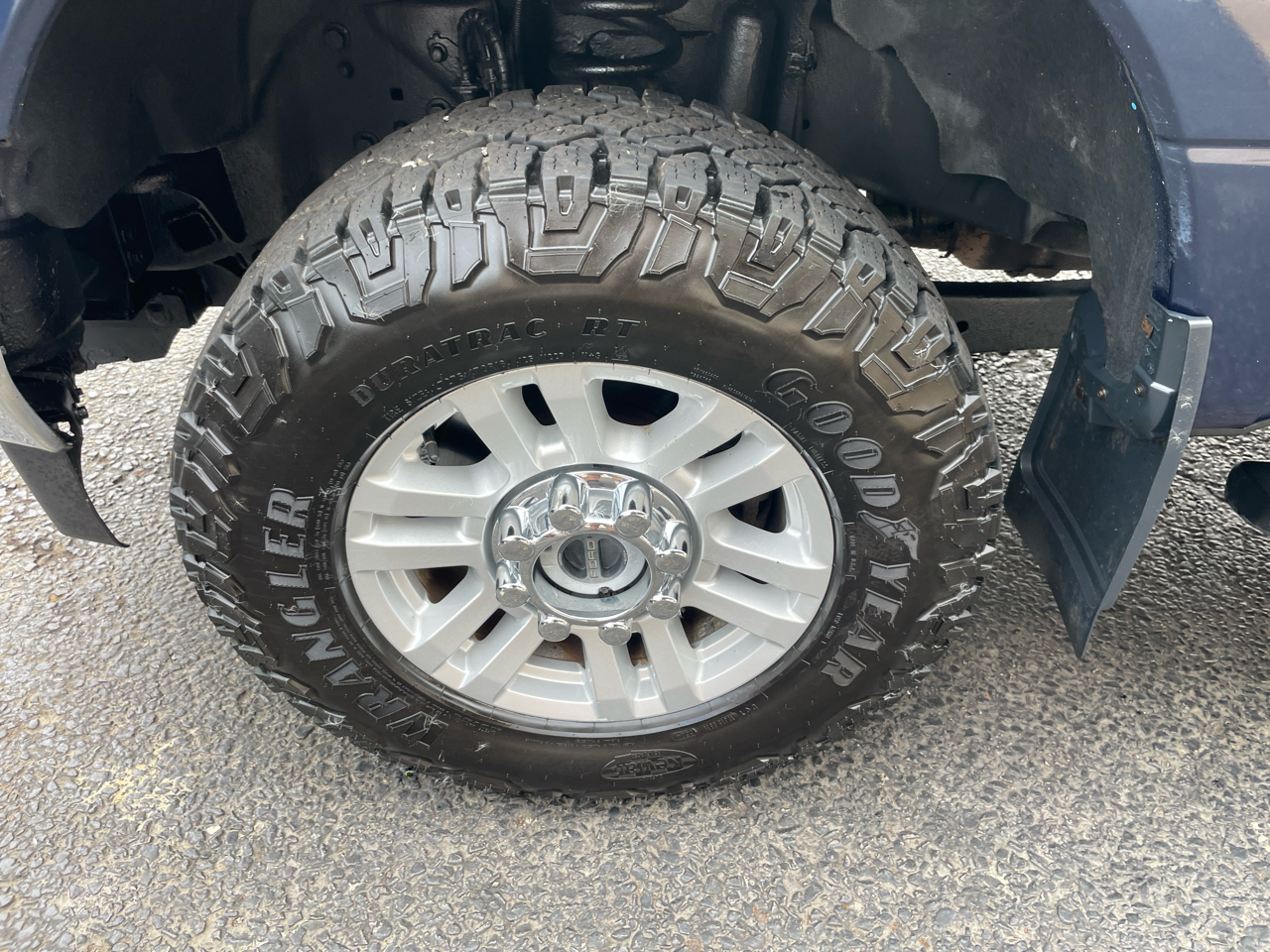 2019 Ford F-350 XLT photo 13