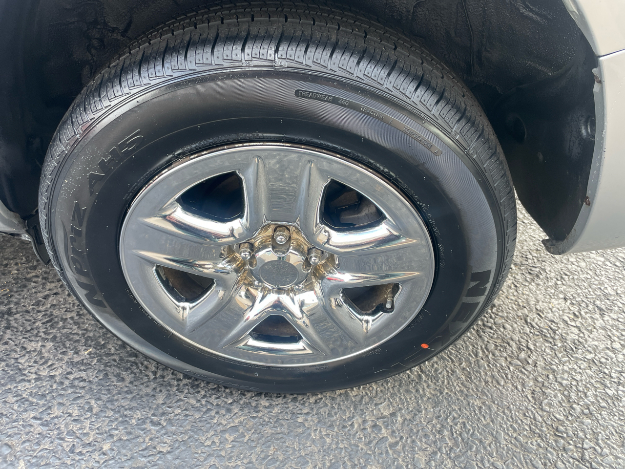 Toyota RAV4 Base I4 4WD 2009 Toyota RAV4 Base I4 4WD 2009
