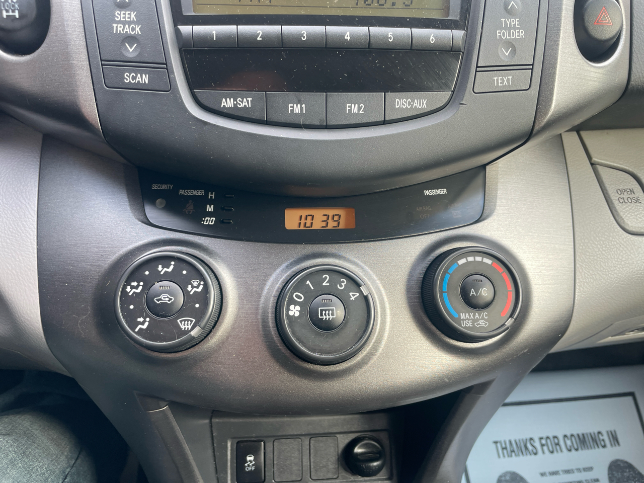 Toyota RAV4 Base I4 4WD 2009 Toyota RAV4 Base I4 4WD 2009