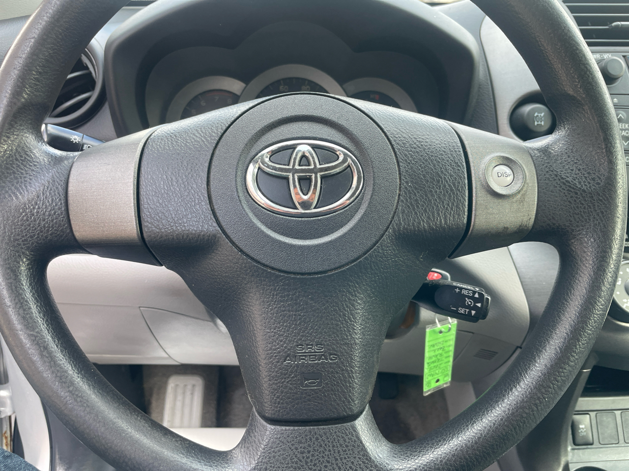 Toyota RAV4 Base I4 4WD 2009 Toyota RAV4 Base I4 4WD 2009