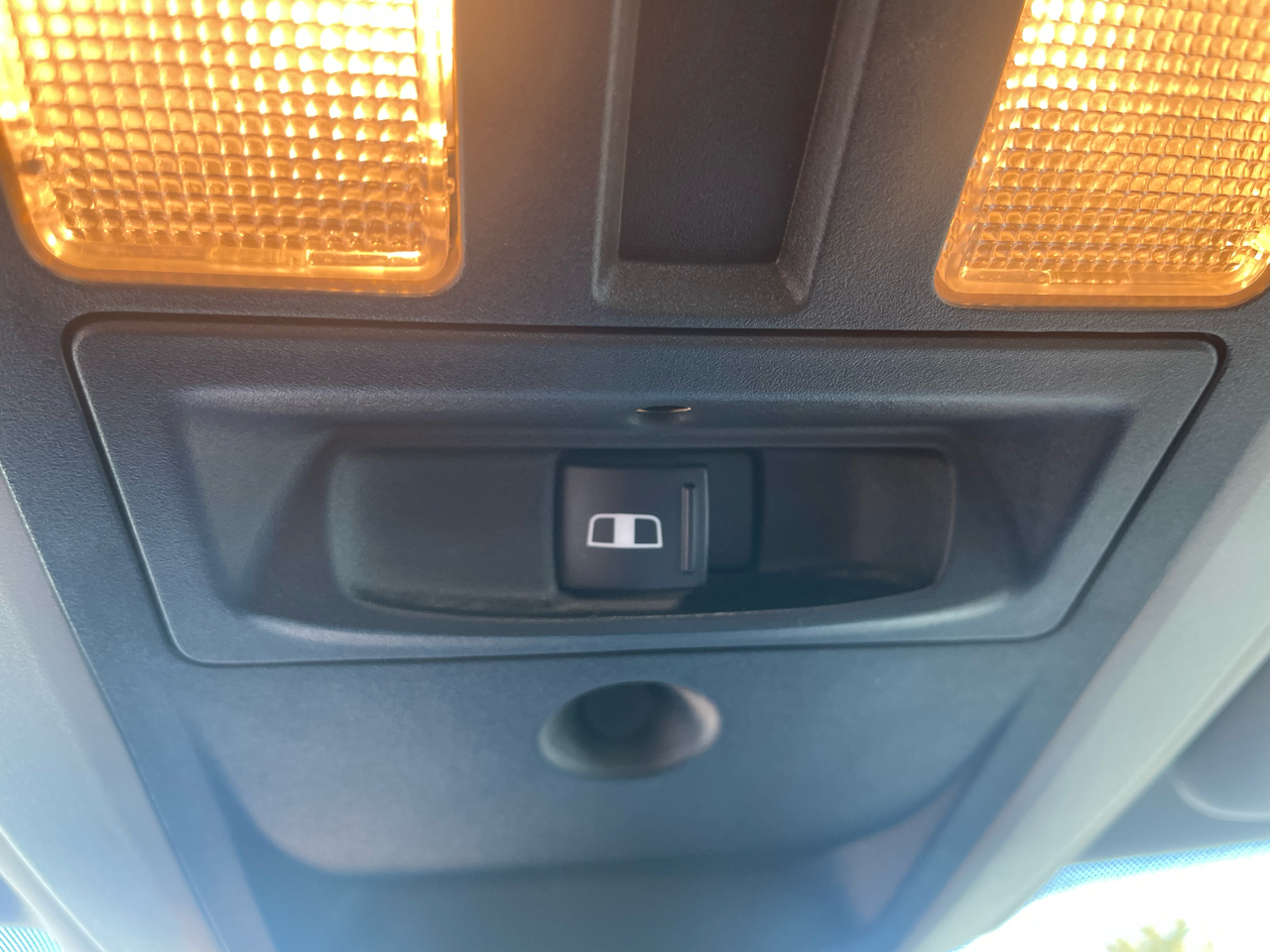 RAM 1500 SLT Quad Cab 4WD 2014 RAM 1500 SLT Quad Cab 4WD 2014