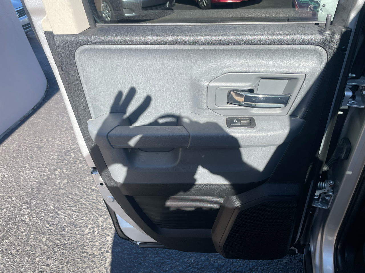 RAM 1500 SLT Quad Cab 4WD 2014 RAM 1500 SLT Quad Cab 4WD 2014