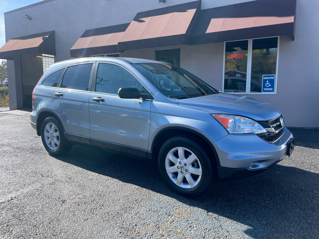 Honda CR-V SE 4WD 5-Speed AT 2011 Honda CR-V SE 4WD 5-Speed AT 2011