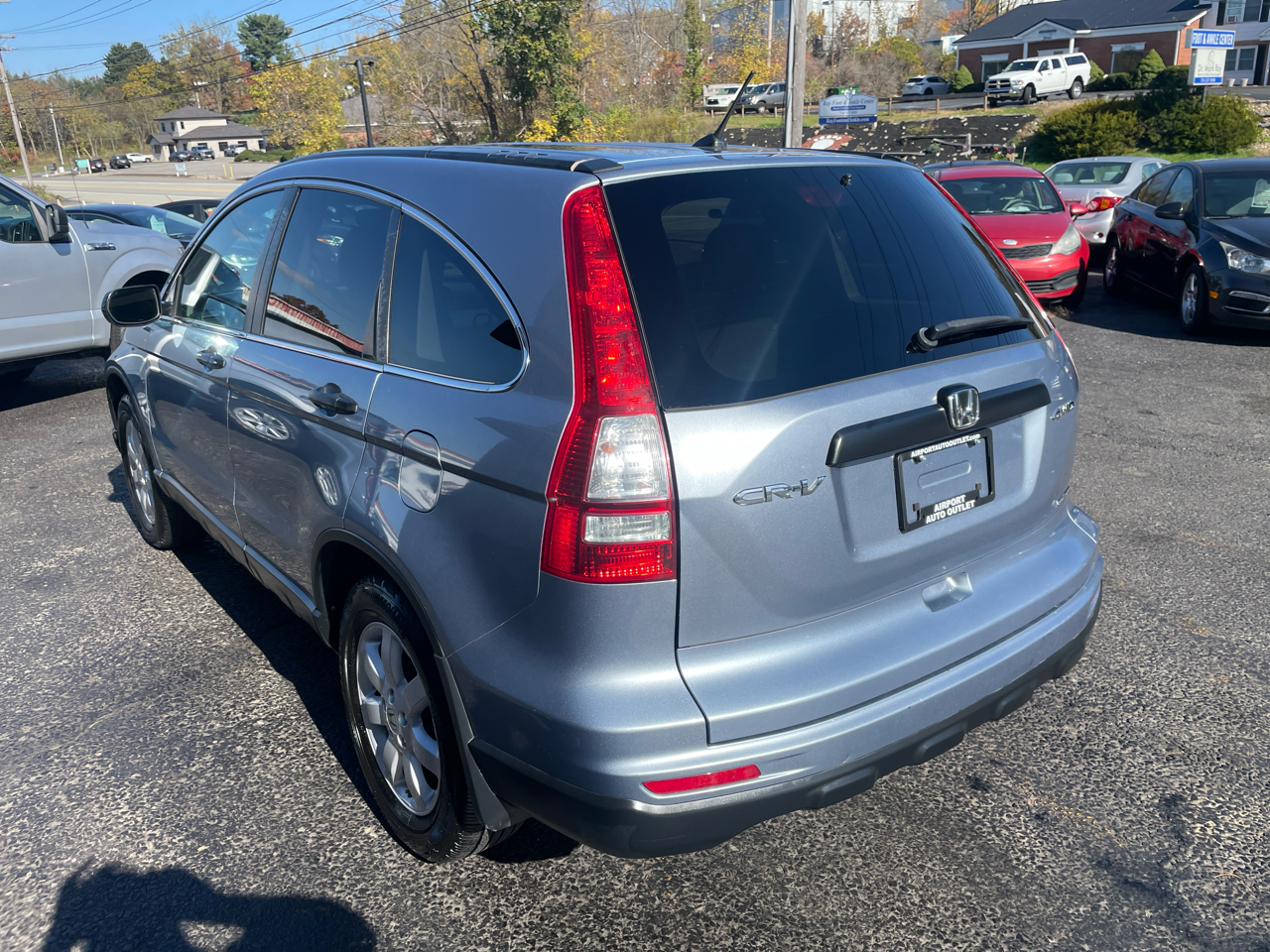 Honda CR-V SE 4WD 5-Speed AT 2011 Honda CR-V SE 4WD 5-Speed AT 2011