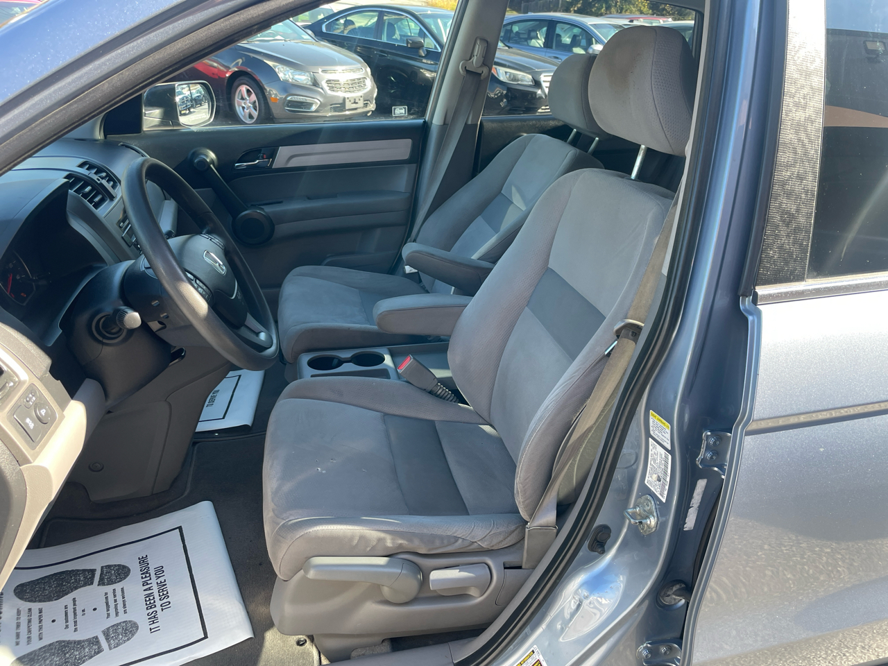 Honda CR-V SE 4WD 5-Speed AT 2011 Honda CR-V SE 4WD 5-Speed AT 2011