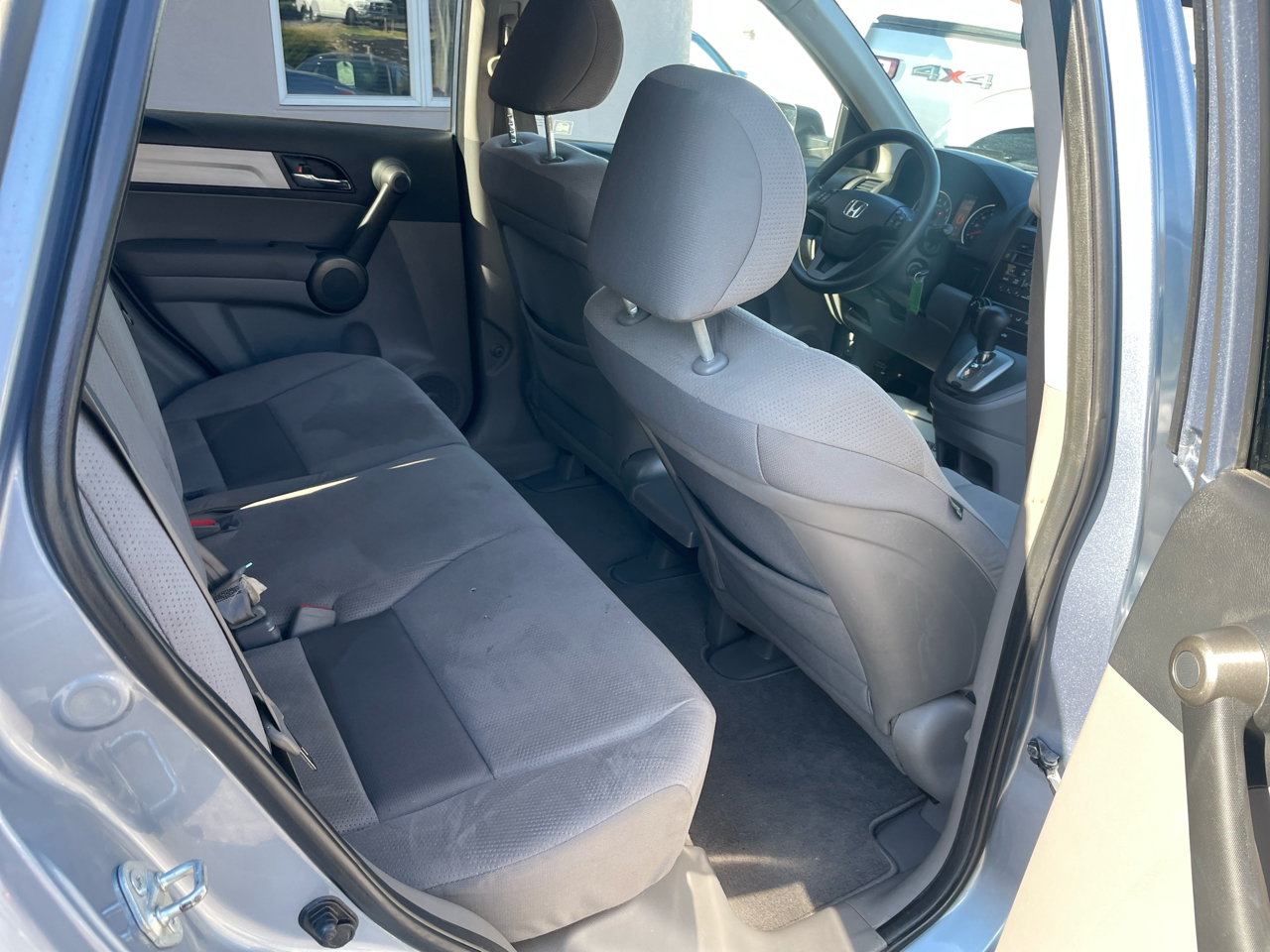 Honda CR-V SE 4WD 5-Speed AT 2011 Honda CR-V SE 4WD 5-Speed AT 2011