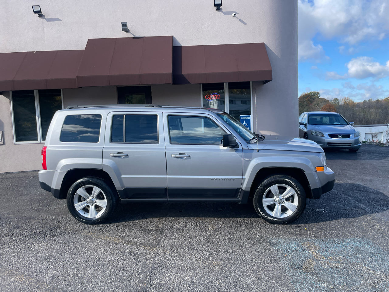 Jeep Patriot Latitude 4WD 2014 Jeep Patriot Latitude 4WD 2014