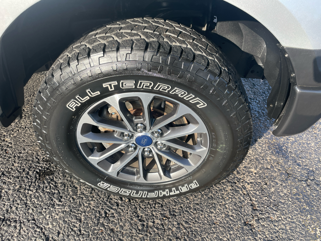 Ford F-150 XL 6.5-ft. Bed 4WD 2018 Ford F-150 XL 6.5-ft. Bed 4WD 2018