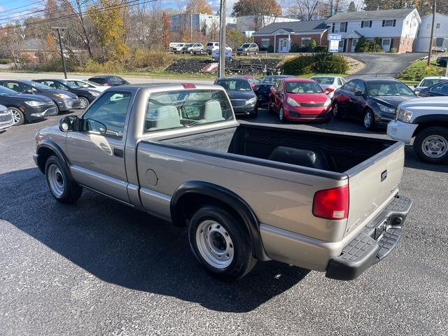 Chevrolet S10 Pickup 2WD 2003
