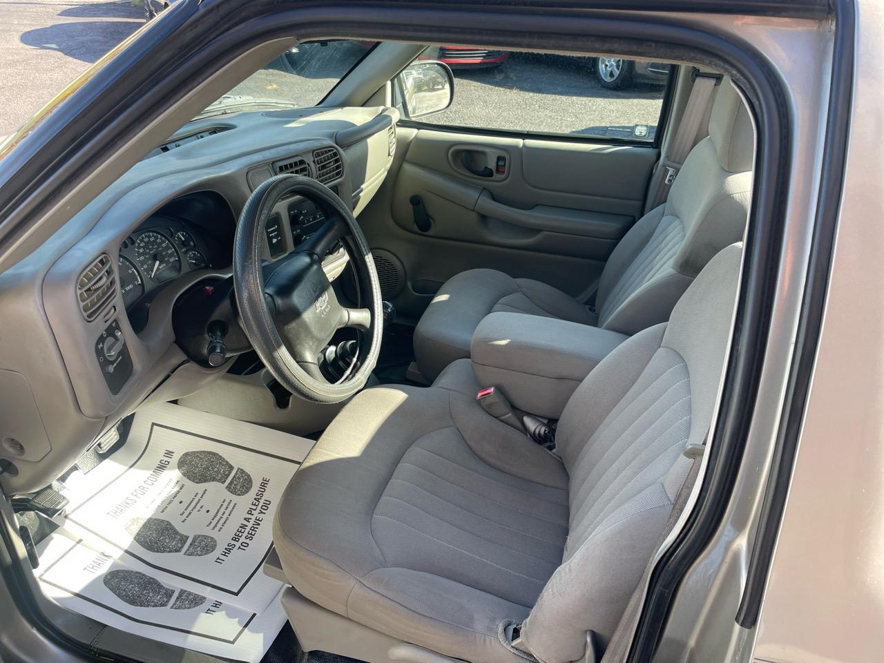 Chevrolet S10 Pickup 2WD 2003