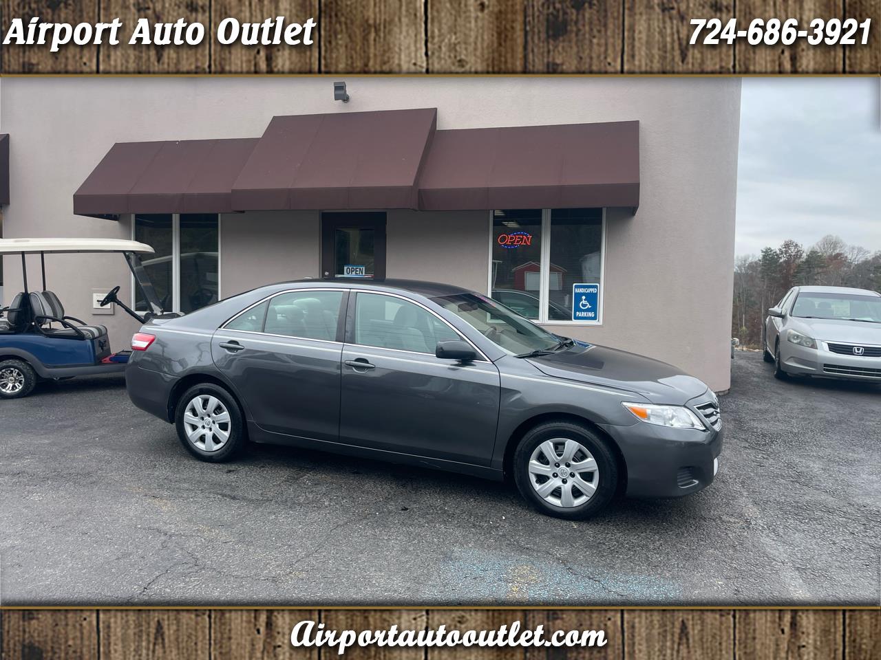2011 Toyota Camry LE