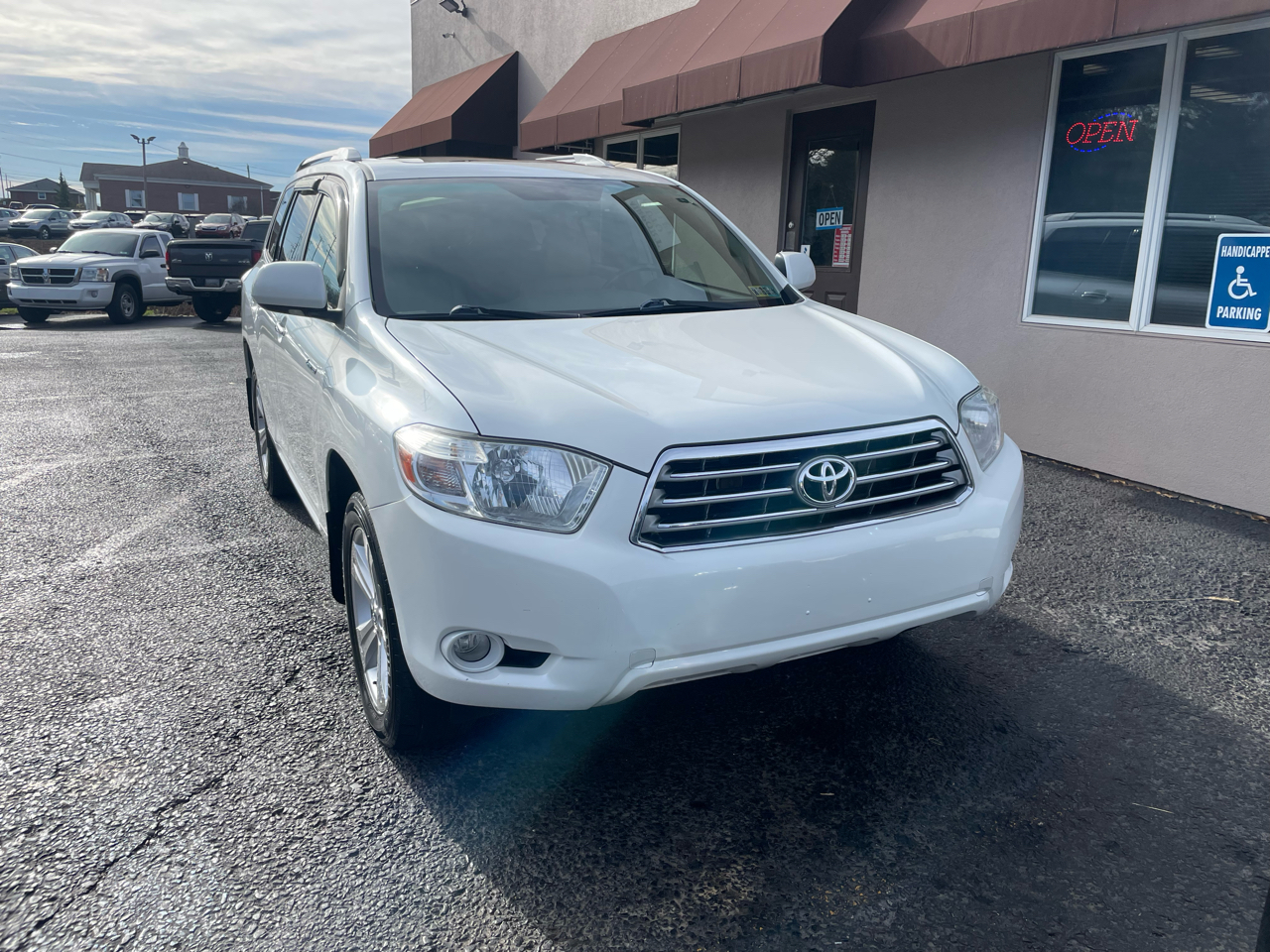 2008 Toyota Highlander Limited photo 2