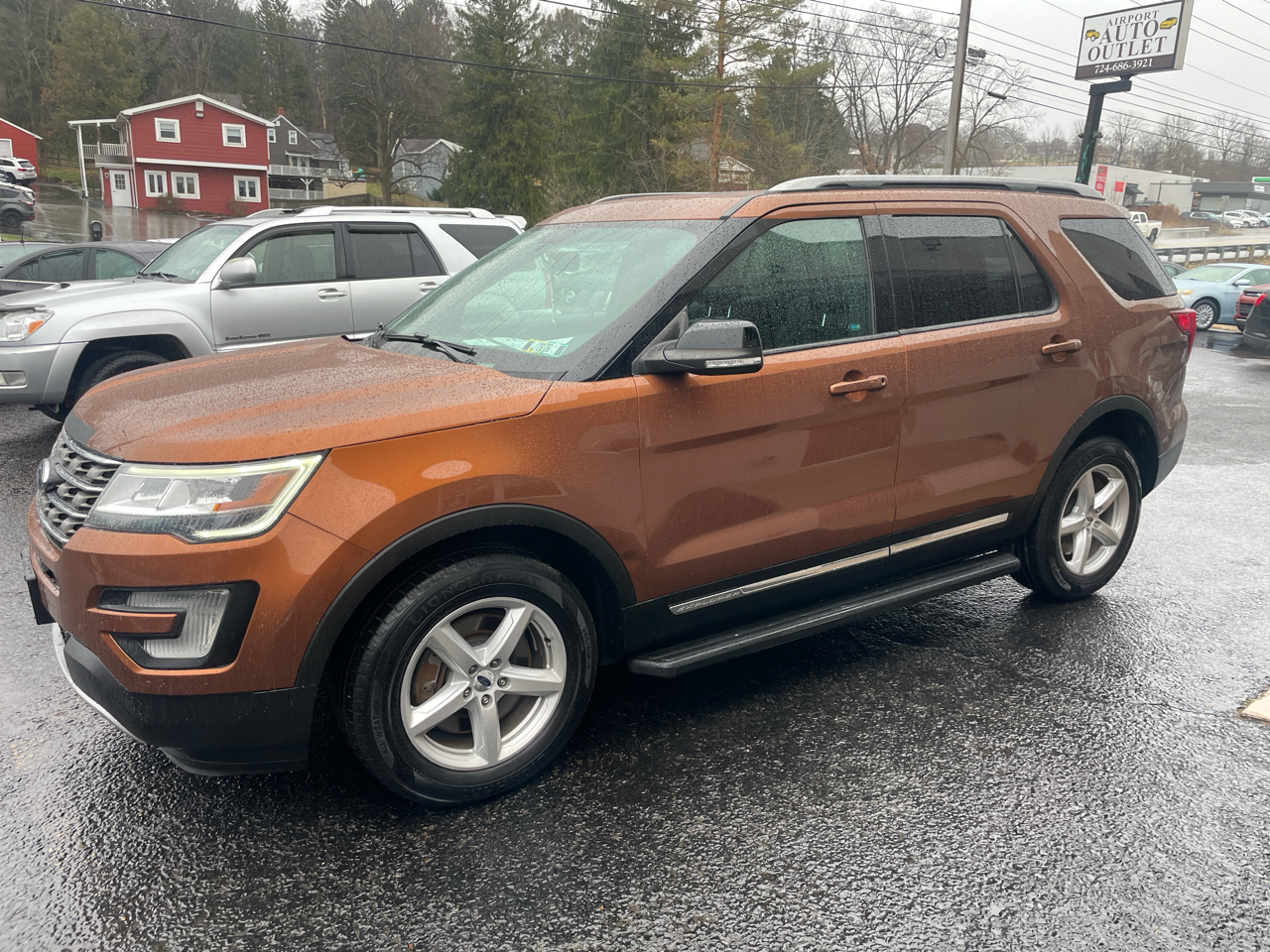Ford Explorer XLT 4WD 2017