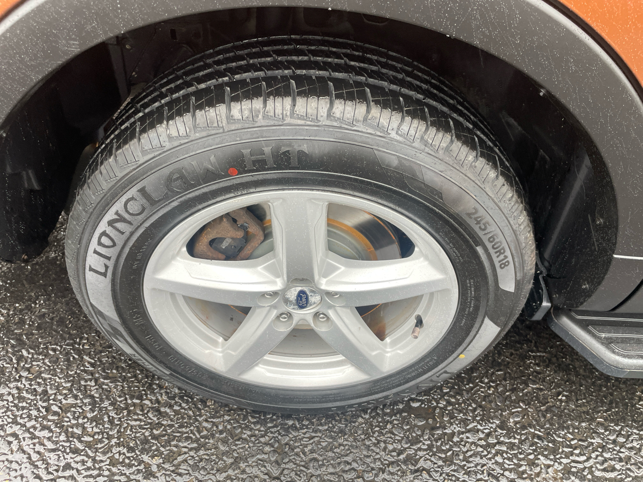 Ford Explorer XLT 4WD 2017