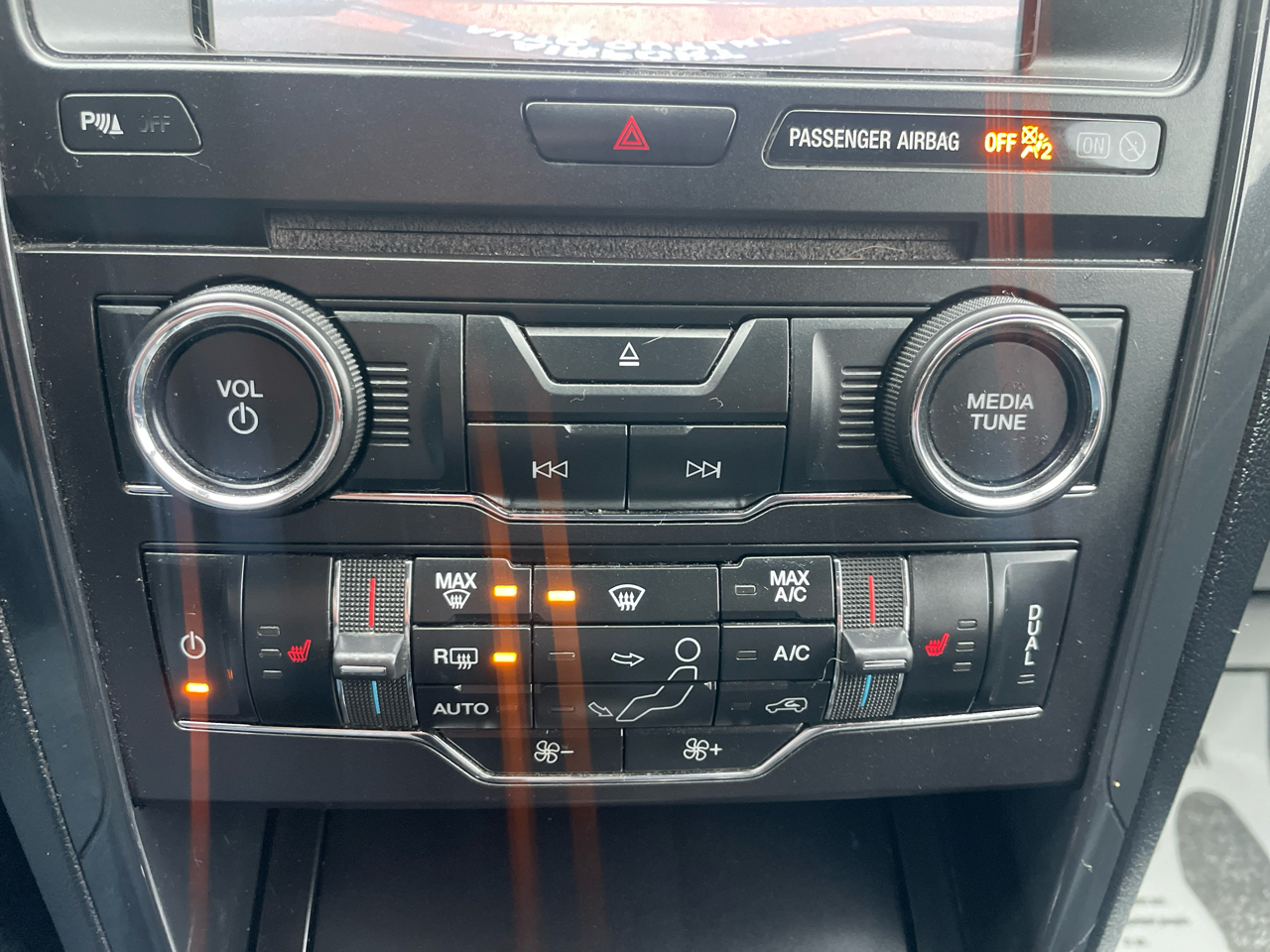 Ford Explorer XLT 4WD 2017