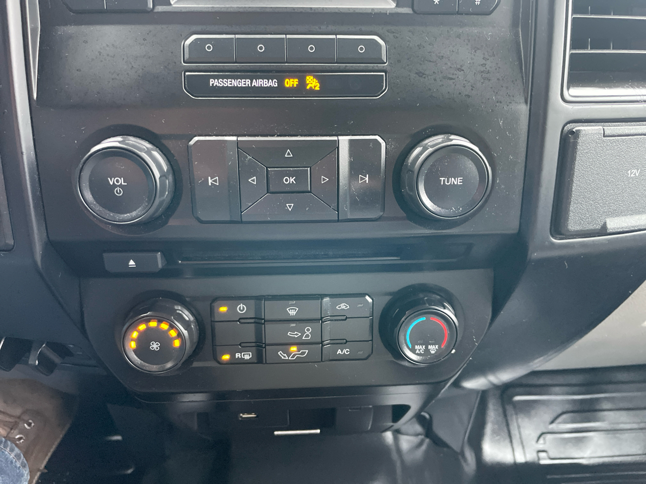 Ford F-150 XLT SuperCrew 5.5-ft. Bed 4WD 2016