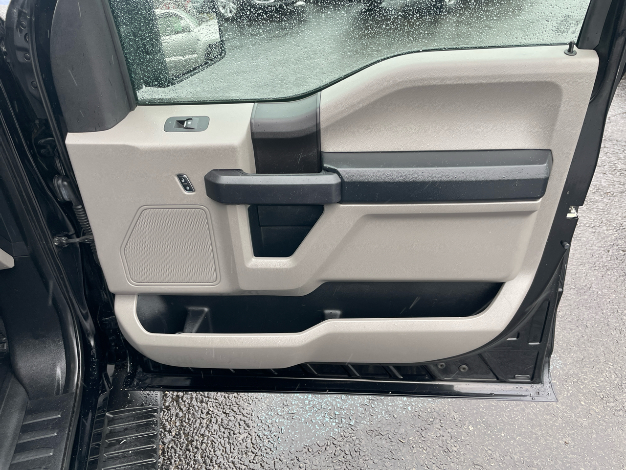 Ford F-150 XLT SuperCrew 5.5-ft. Bed 4WD 2016