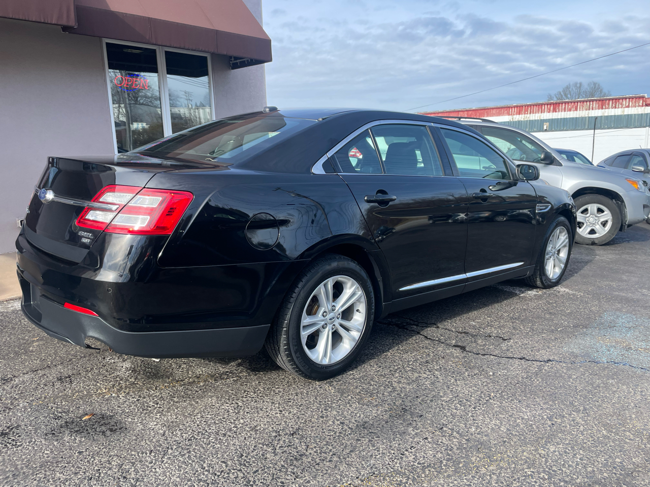 Ford Taurus SEL AWD 2016