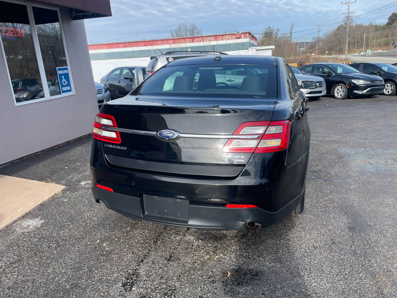 Ford Taurus SEL AWD 2016