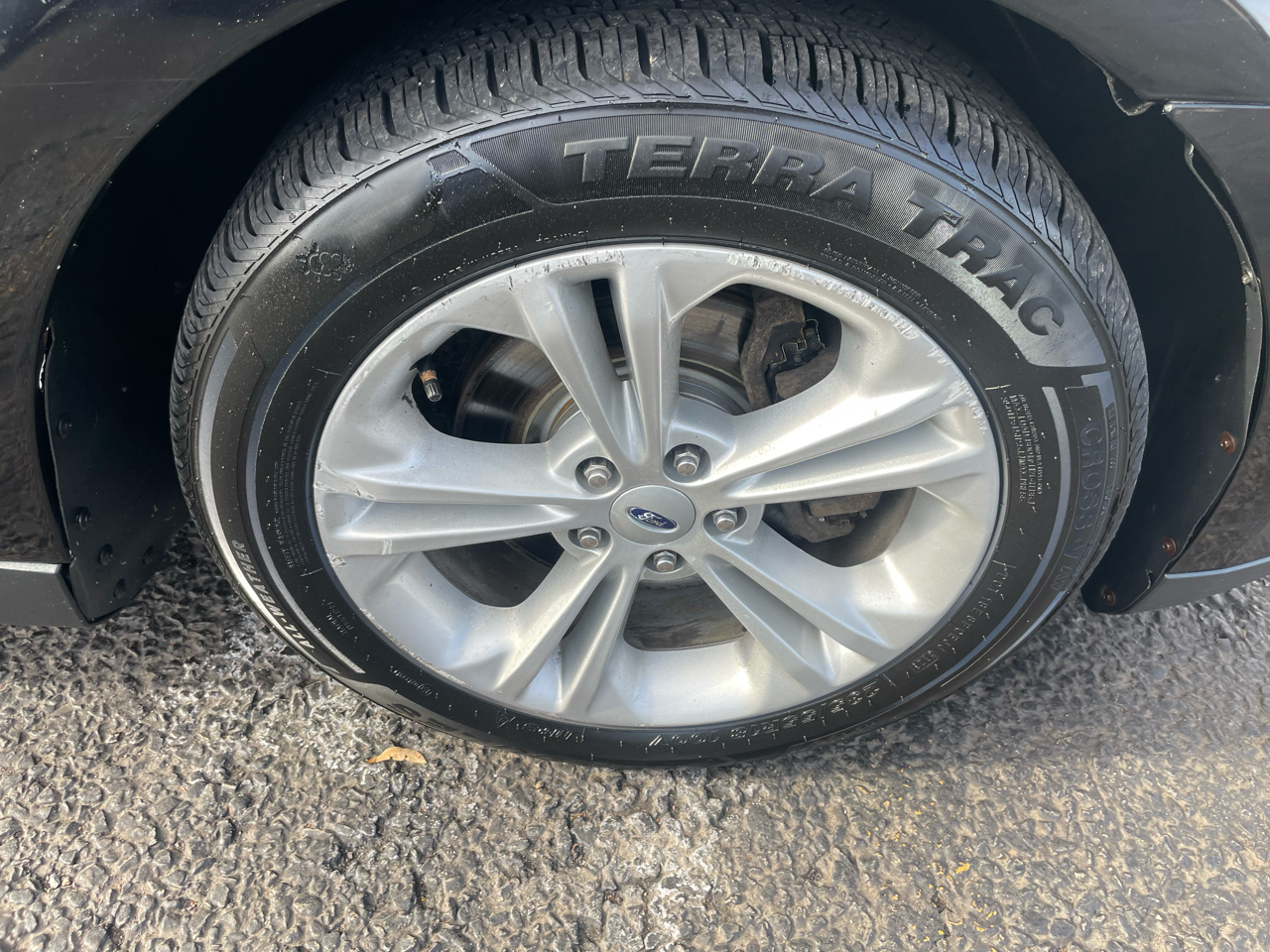 Ford Taurus SEL AWD 2016