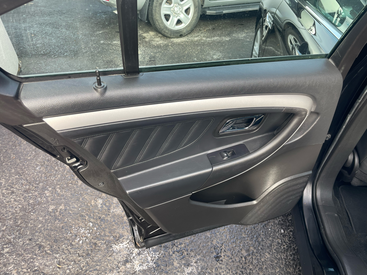 Ford Taurus SEL AWD 2016