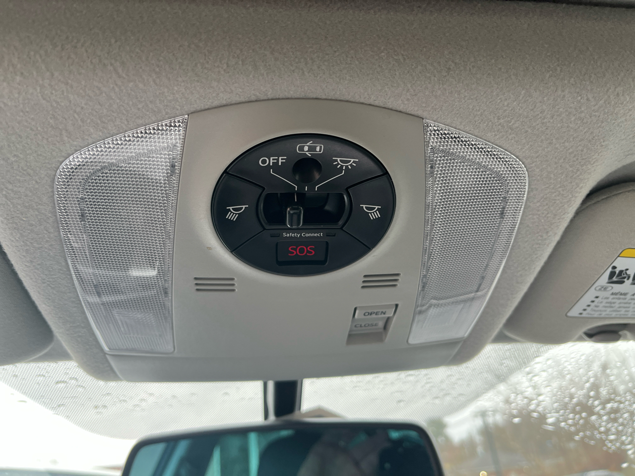 Toyota Prius Prius V 2012