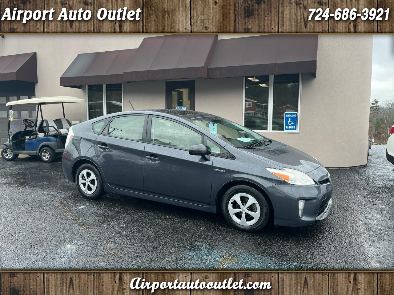 2012 Toyota Prius Three's photo