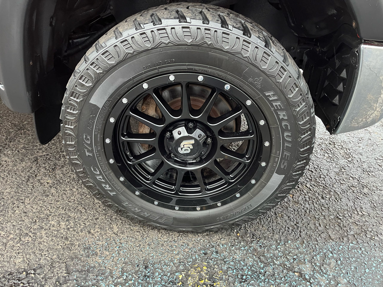 Toyota Tundra Tundra-Grade CrewMax 5.7L FFV 4WD 2013