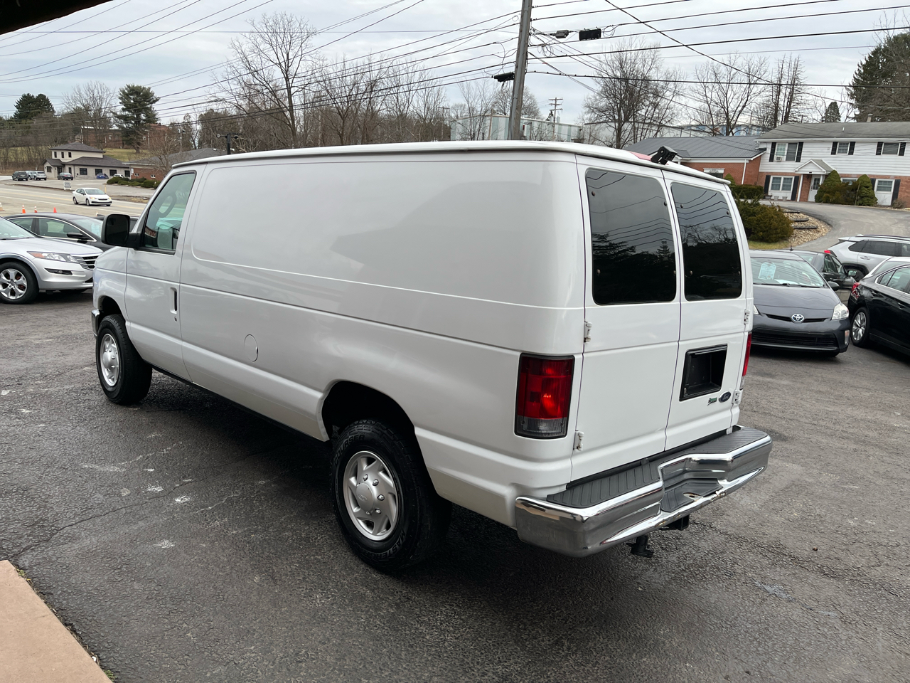 Ford Econoline E-250 2013