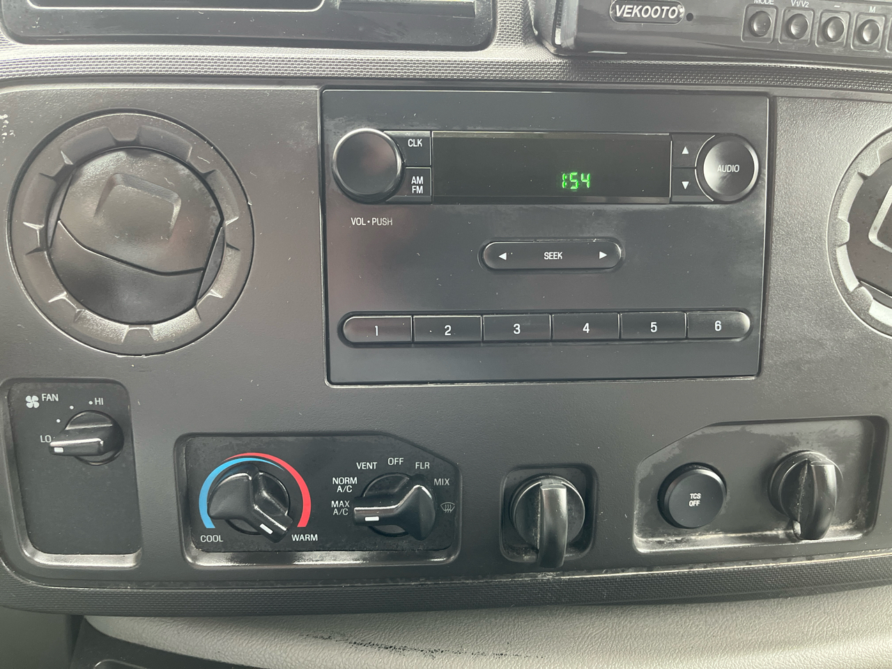 Ford Econoline E-250 2013