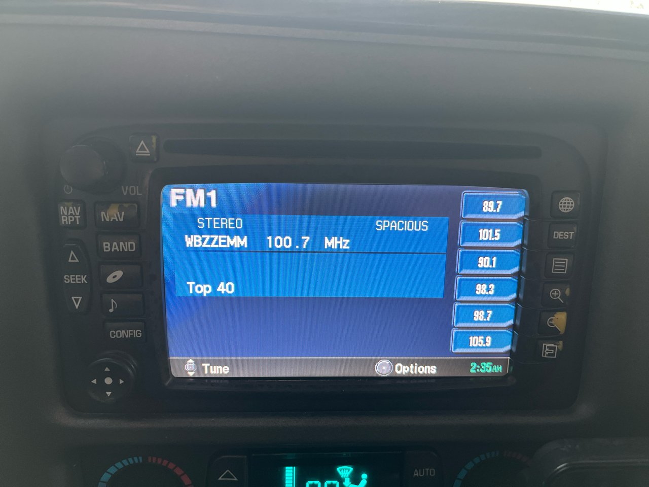 GMC Yukon Denali AWD 2004