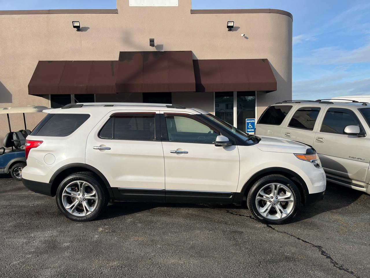 Ford Explorer Limited 4WD 2012