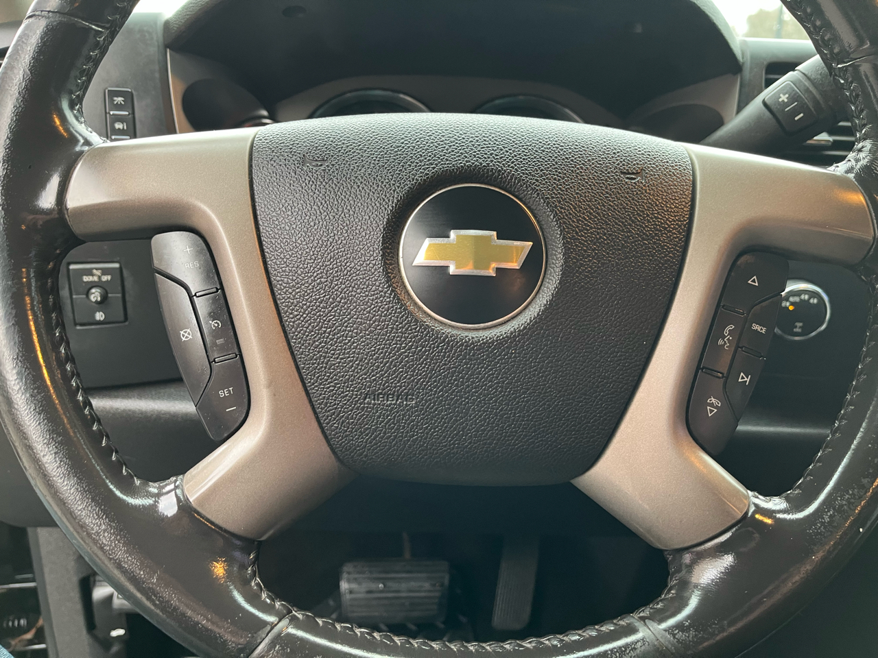 Chevrolet Silverado 1500 LT Crew Cab 4WD 2012