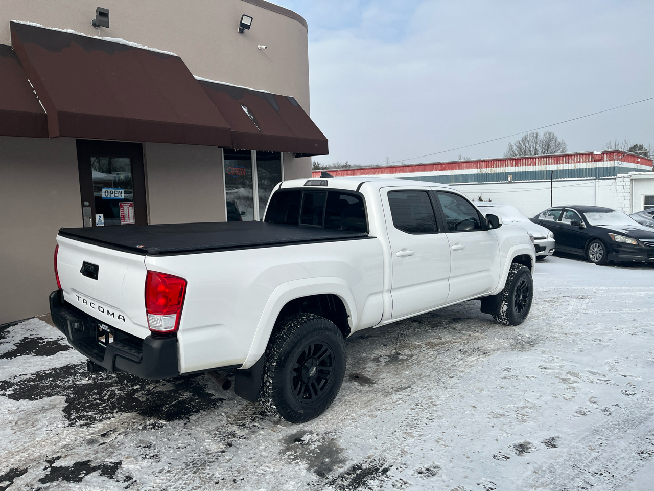 Toyota Tacoma SR5 Double Cab Super Long Bed V6 6AT 4WD 2016