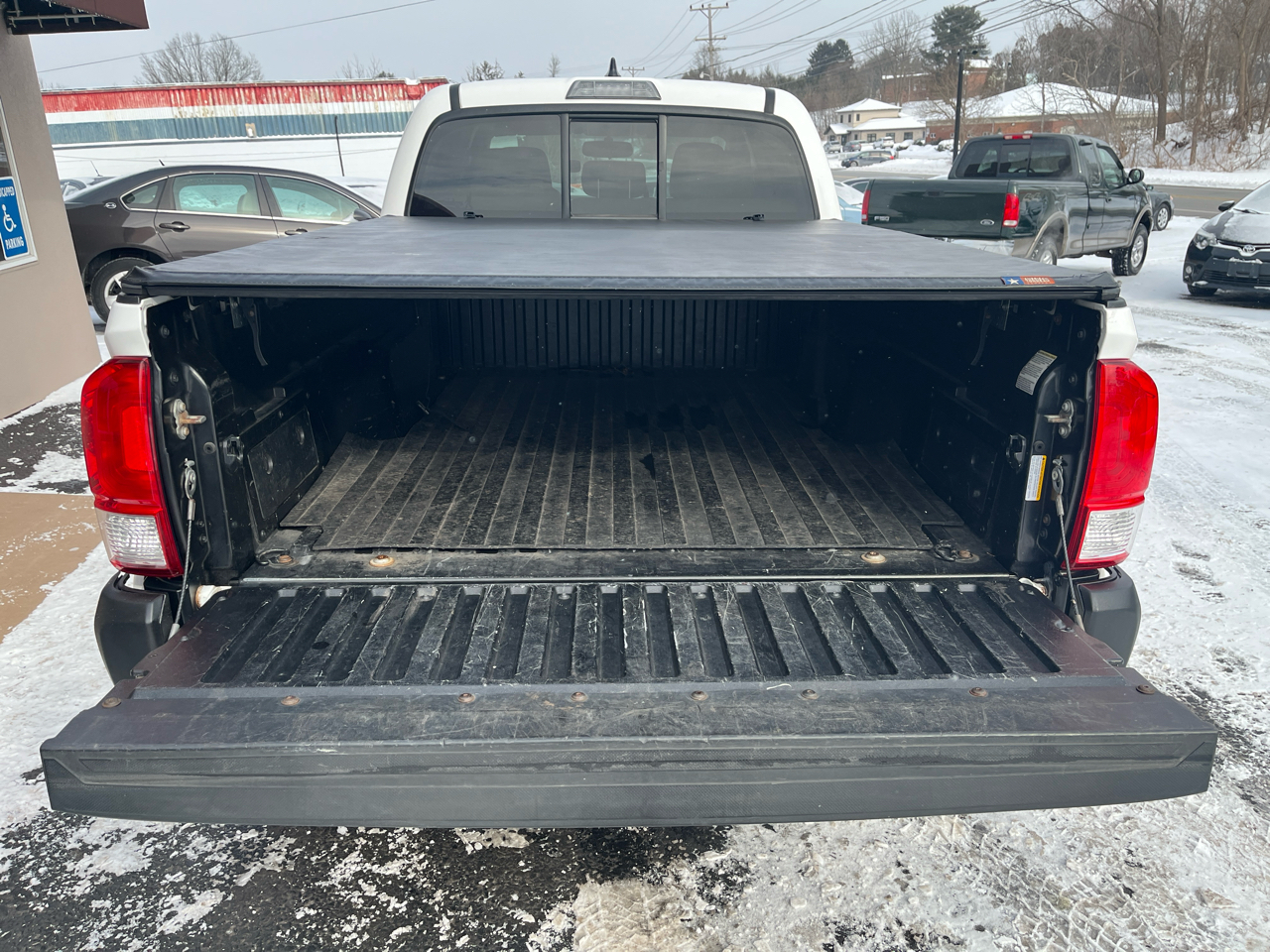 Toyota Tacoma SR5 Double Cab Super Long Bed V6 6AT 4WD 2016