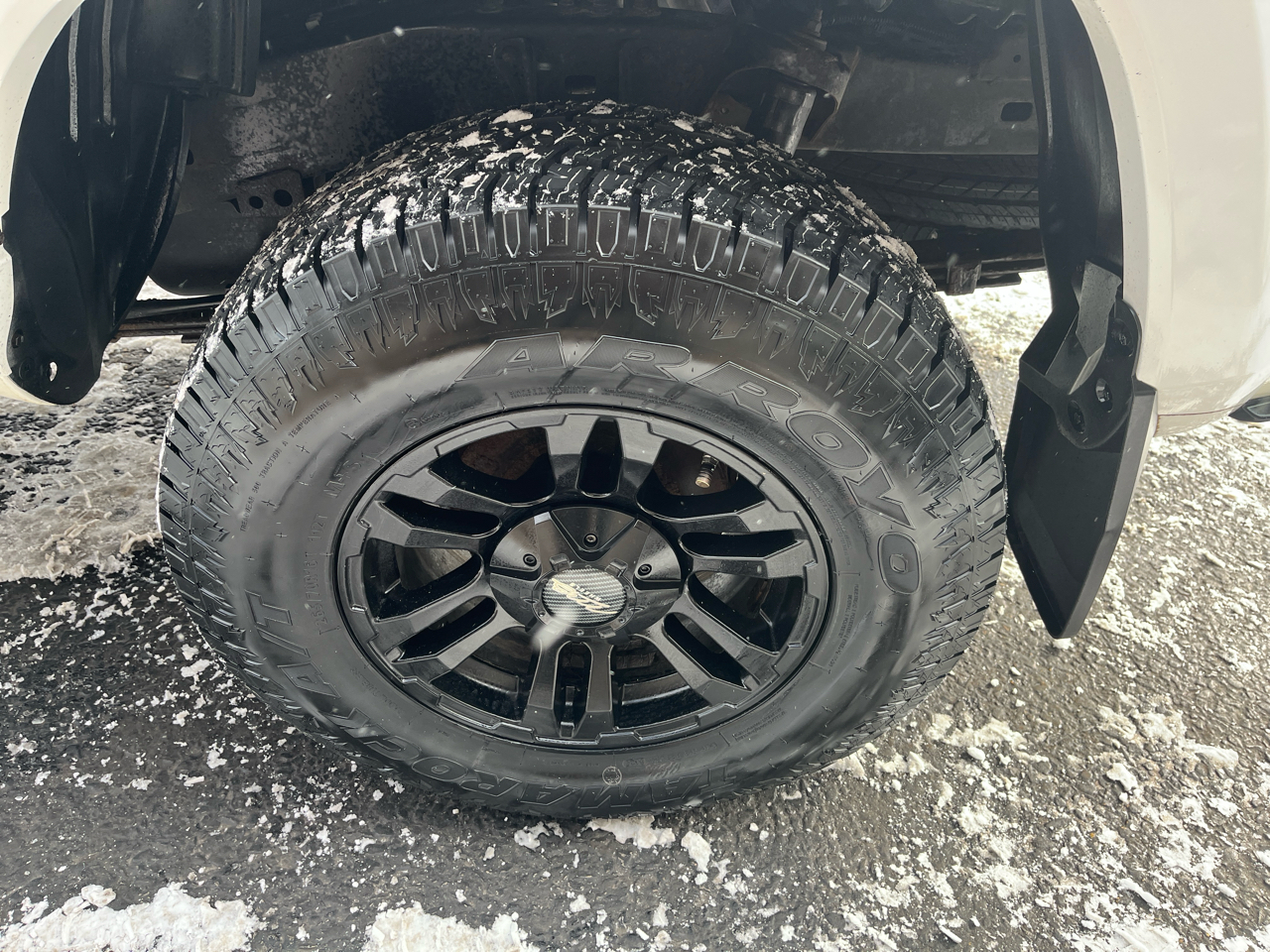 Toyota Tacoma SR5 Double Cab Super Long Bed V6 6AT 4WD 2016