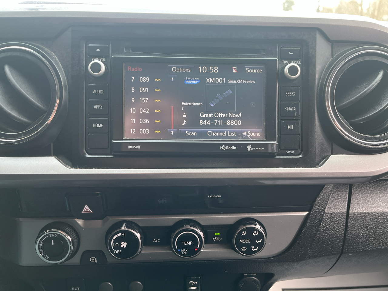 Toyota Tacoma SR5 Double Cab Super Long Bed V6 6AT 4WD 2016