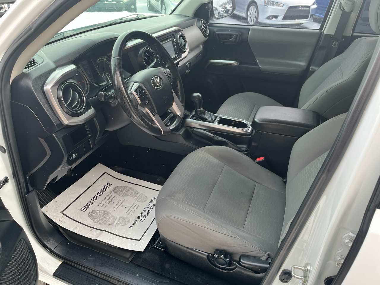 Toyota Tacoma SR5 Double Cab Super Long Bed V6 6AT 4WD 2016