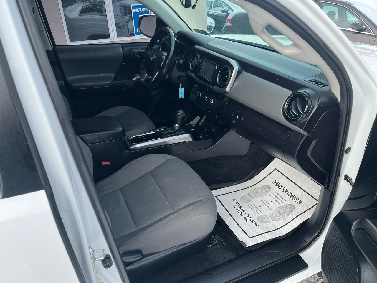 Toyota Tacoma SR5 Double Cab Super Long Bed V6 6AT 4WD 2016