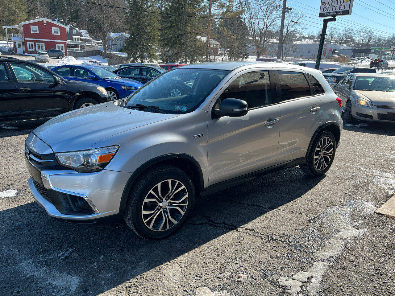 Mitsubishi Outlander Sport 2.0 ES 5M 2018