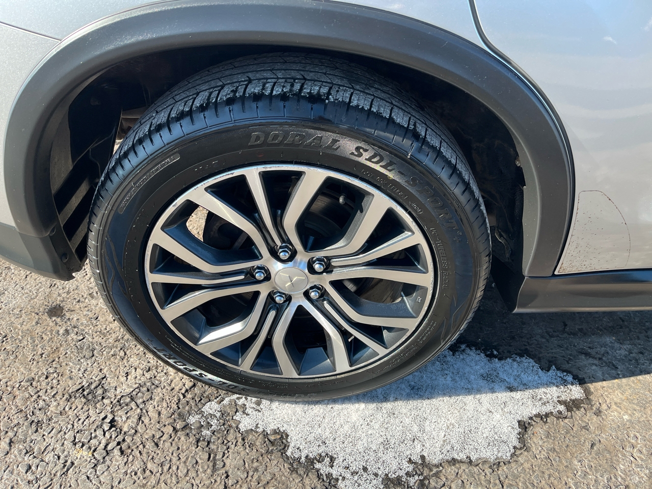 Mitsubishi Outlander Sport 2.0 ES 5M 2018