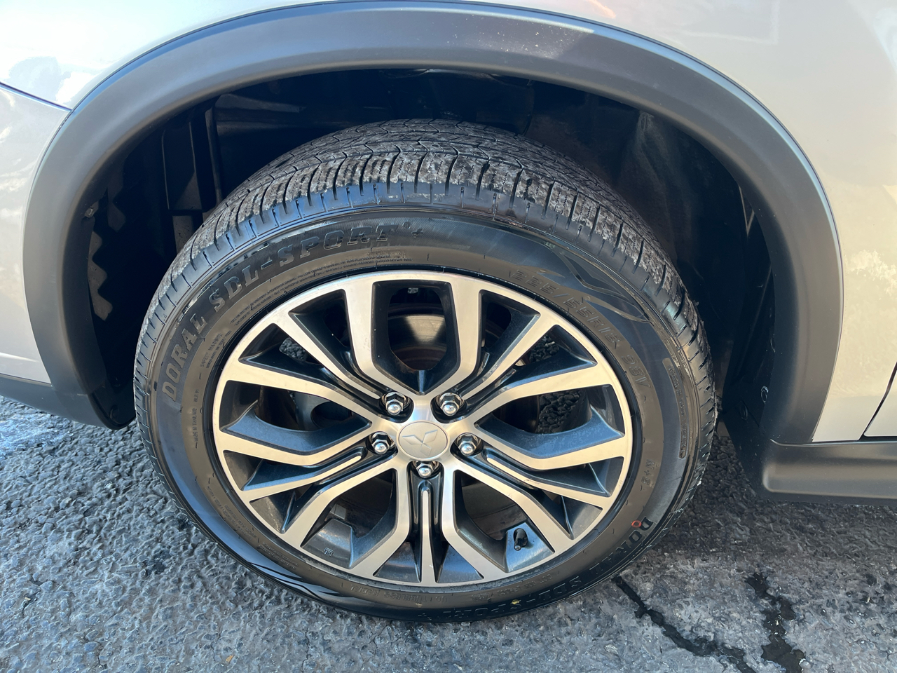 Mitsubishi Outlander Sport 2.0 ES 5M 2018