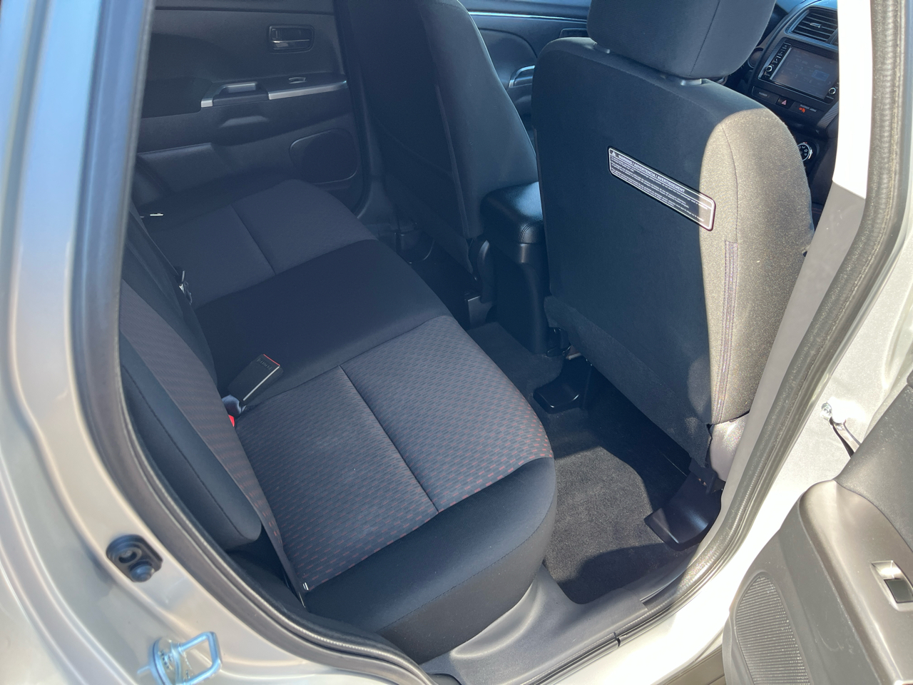 Mitsubishi Outlander Sport 2.0 ES 5M 2018