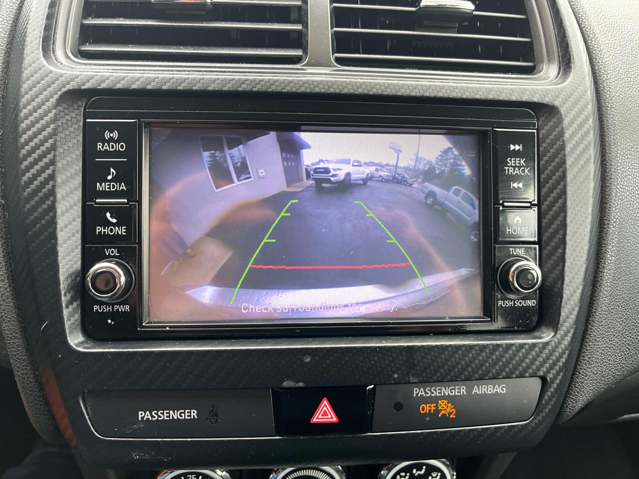 Mitsubishi Outlander Sport 2.0 ES 5M 2018