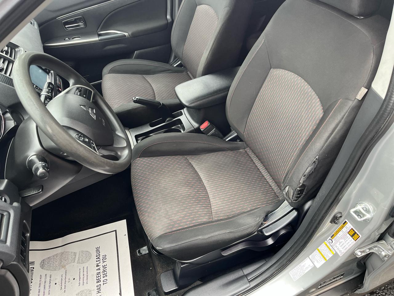 Mitsubishi Outlander Sport 2.0 ES 5M 2018