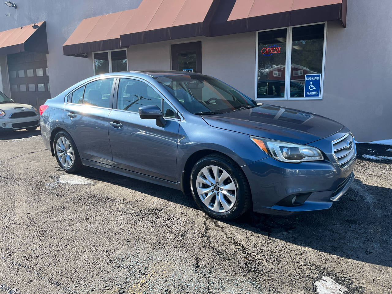 Subaru Legacy 2.5i Premium 2015