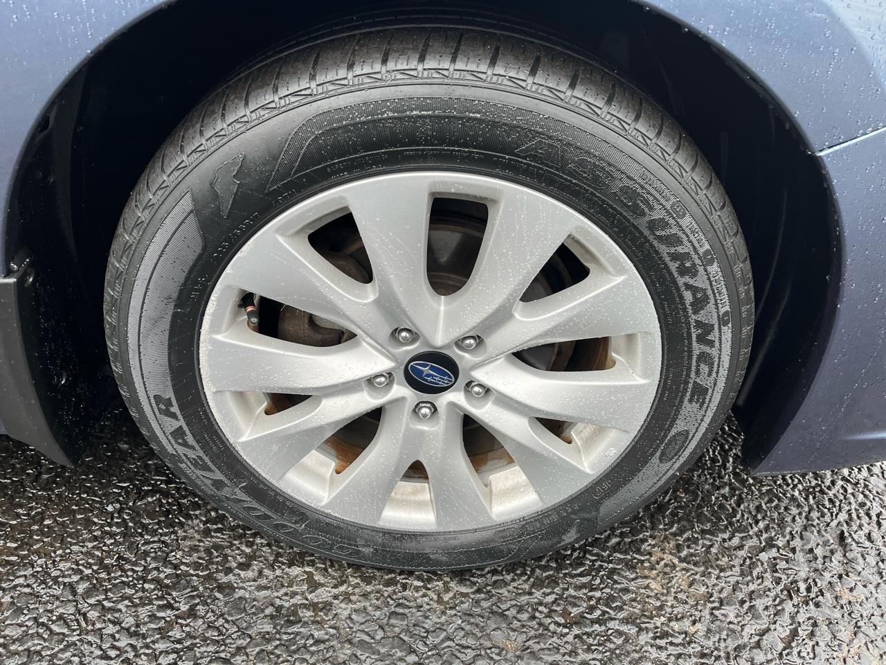 Subaru Legacy 2.5i Premium 2015